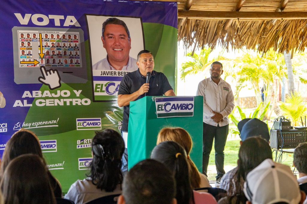 Candidato presidencial Javier Bertucci realizó una gira por el oriente de Venezuela, reuniéndose con líderes cristianos en Maturín y Cumaná