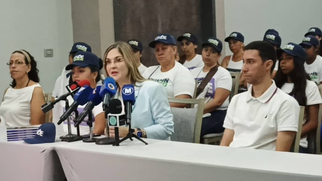 Gloria Pinho: Es imperdonable el derroche de dinero en la campaña electoral