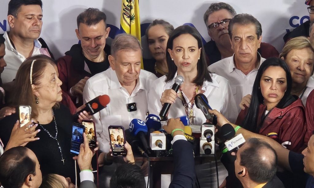 María Corina Machado alerta sobre posible allanamiento a vivienda de Edmundo González