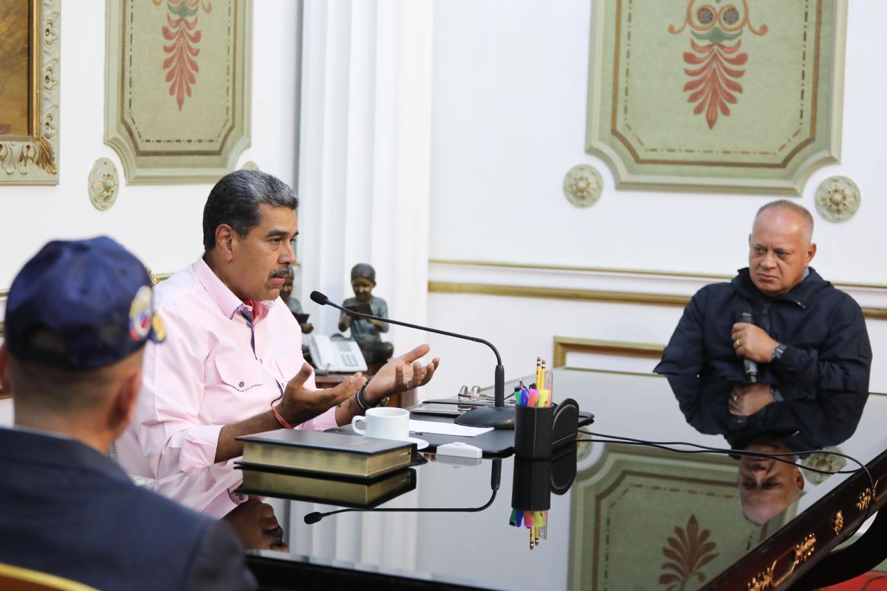 Gobierno repudia írrita orden de captura de la Justicia argentina contra Maduro