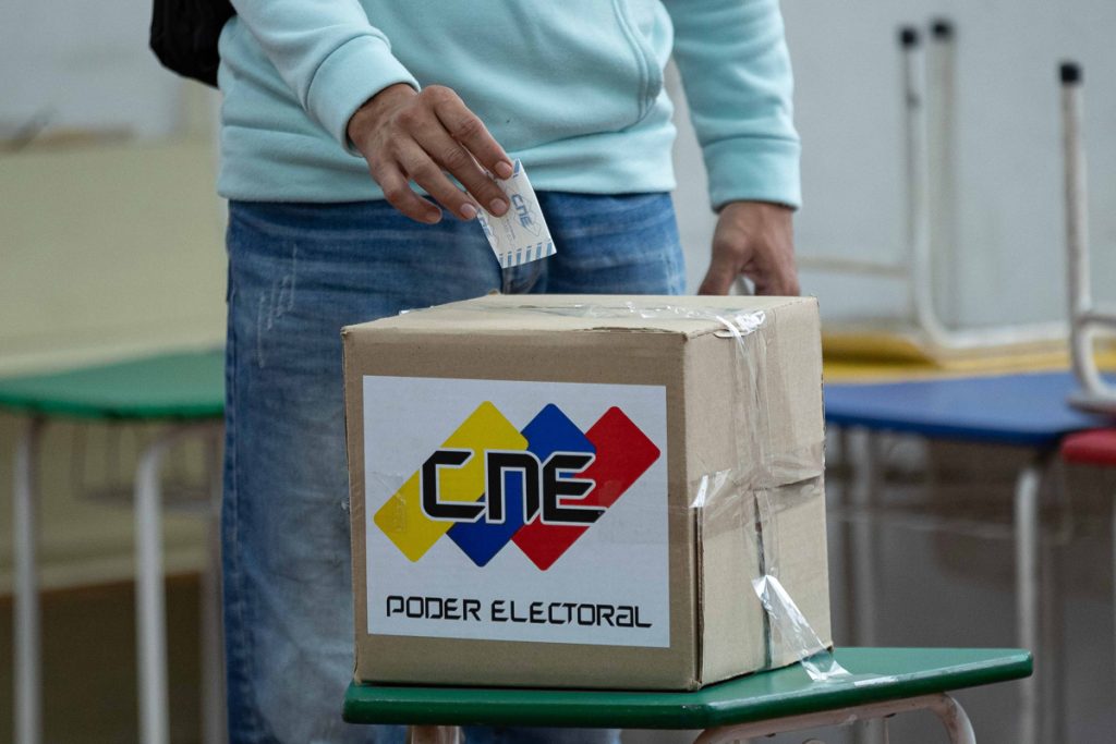 salida democrática