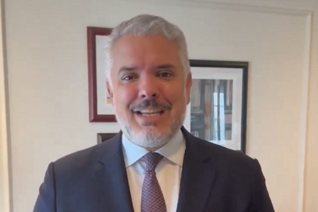El Tiempo: Iván Duque pide a EE.UU. cuadruplicar precio por la captura de Nicolás Maduro
