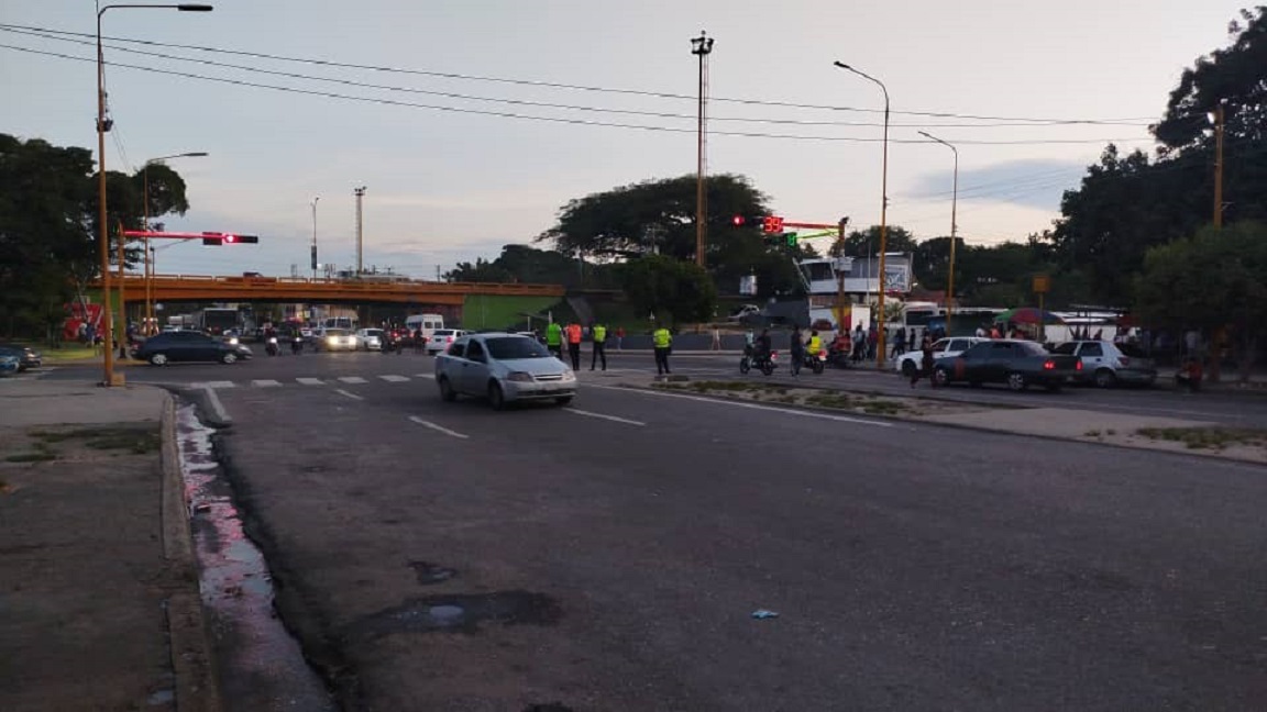 El apagón se cebó en Valencia hasta altas horas de la tarde