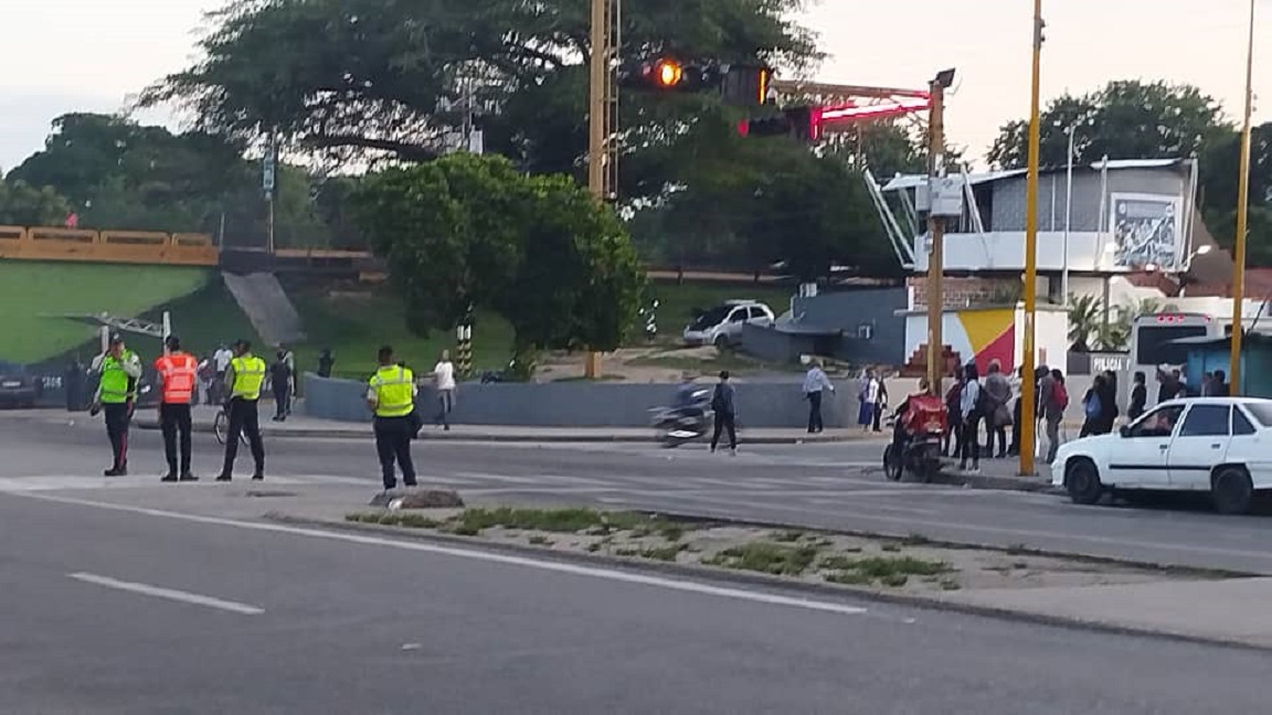 El apagón se cebó en Valencia hasta altas horas de la tarde