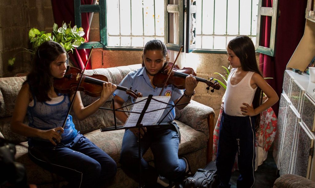 El documental Niños de Las Brisas, de la cineasta Marianela Maldonado, representará a Venezuela en la edición número 39 de los Premios Goya