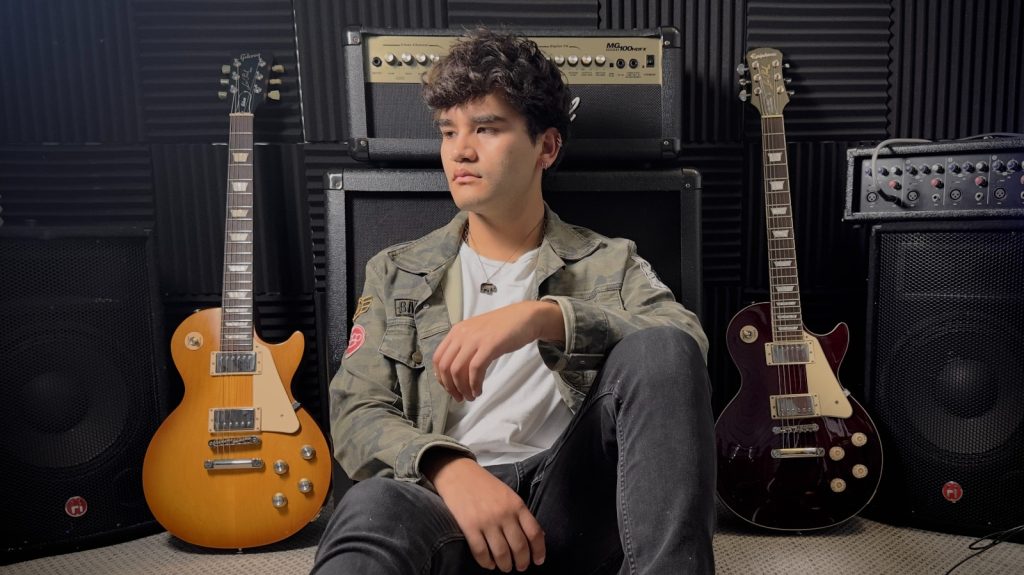 El colombiano Ollie Bend está de regreso y busca ampliar sus horizontes, inspirado y motivado a romper las barreras de la música moderna