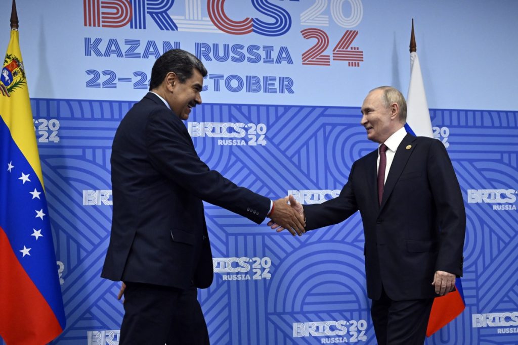 Maduro pidió ayuda a Putin y a Xi Jinpin