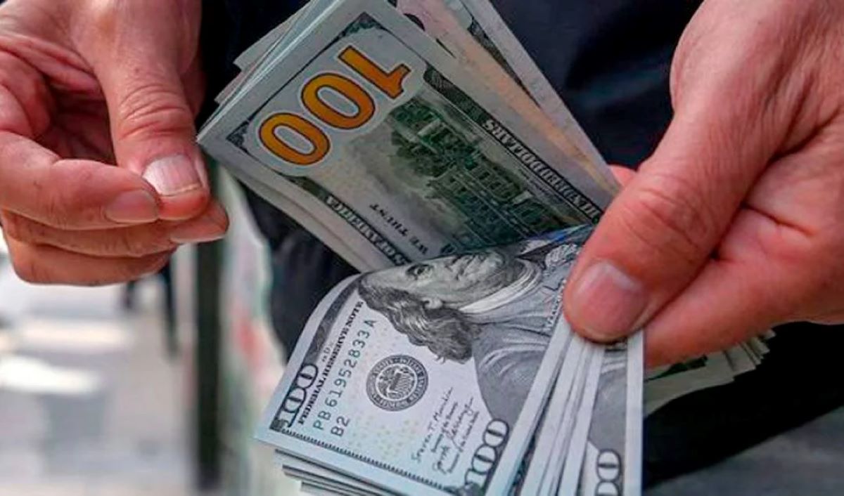El "dólar promedio" se apodera de la economía venezolana