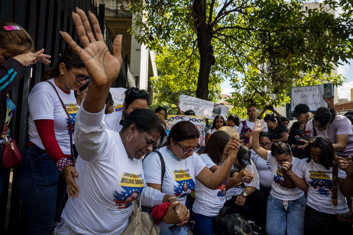 "Actúe con compasión y justicia": Piden medida de gracia a Maduro para liberar a presos