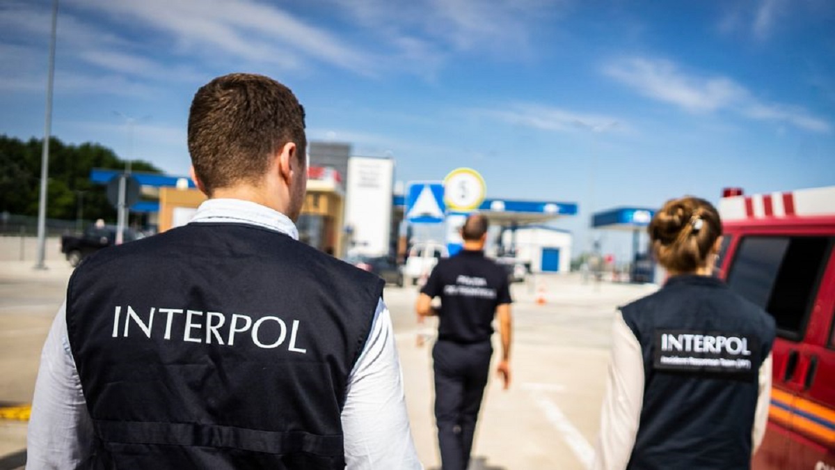Caso González Urrutia: Interpol recuerda que nunca acepta demandas políticas