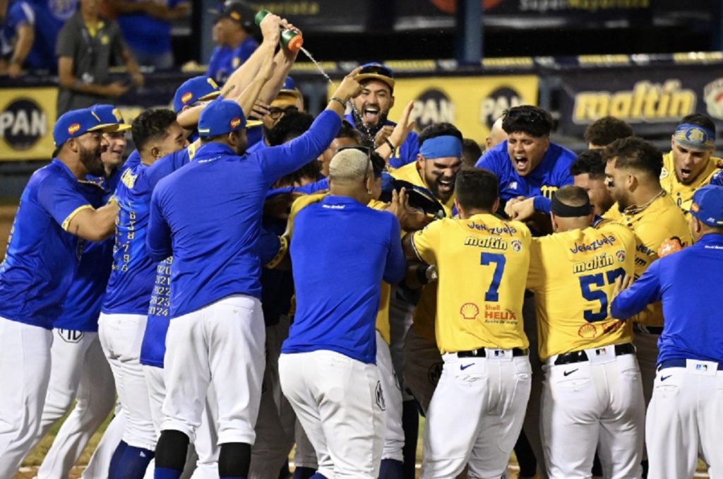 José Peraza conectó un Grand Slam plétorico para guiar a Magallanes a la victoria 