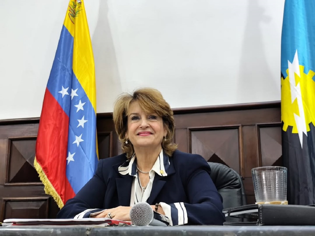 Presidenta del CLEZ reconoce a Maduro como autoridad de Miraflores