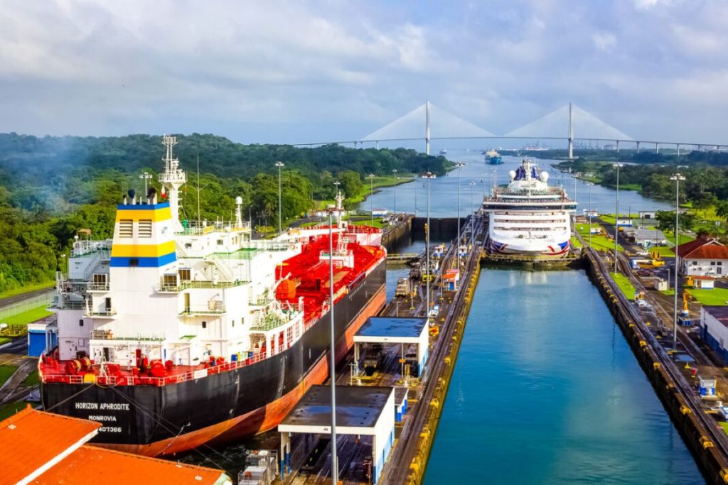 EE.UU. enfatiza su interés en asegurar el acceso sin restricciones al Canal de Panamá
