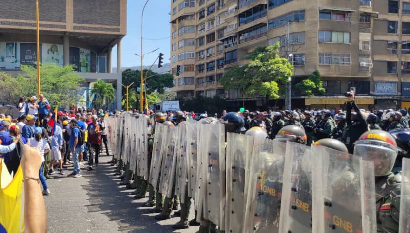 represión