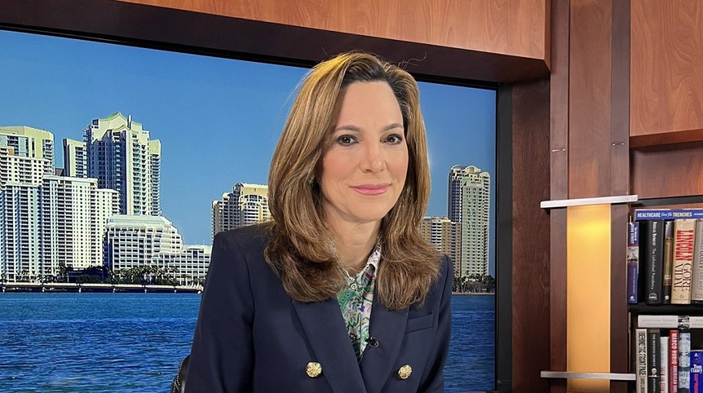 María Elvira Salazar