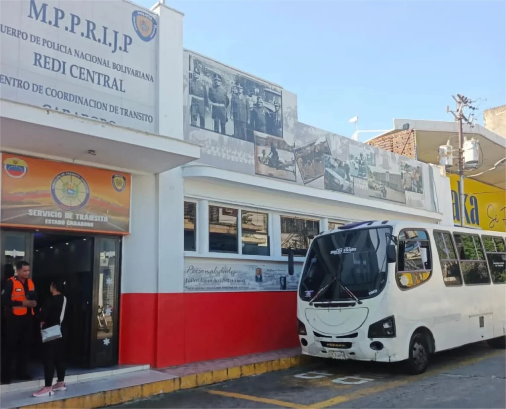 Detenida unidad de pasajeros