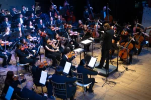 La Orquesta Sinfónica de Carabobo (OSC) realizará este jueves 16 de julio el concierto "Bandas sonoras de esperanza", una presentación cuyo objetivo será recaudar insumos para las personas afectadas por los recientes terremotos registrados en el país