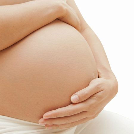 OMS: Unas 303.000 mujeres mueren al año en el mundo durante el parto
