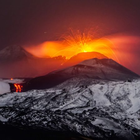 El Etna registra las erupciones más intensas de los últimos 20 años