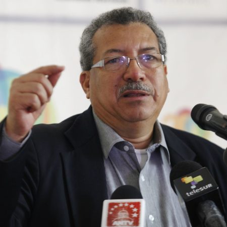 manos salario sueldo aumento Asamblea Nacional no está facultada para destituir a los magistrados del TSJ