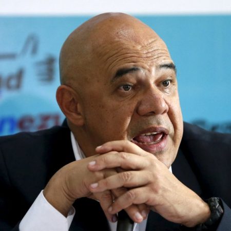 Torrealba: Si nos frenan activaremos mecanismos constitucionales