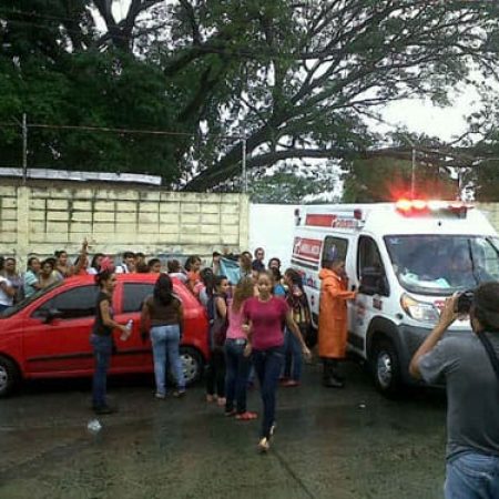Tres recluso de albergue Pastor Oropeza heridos tras motín