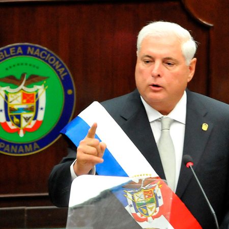 Autorizan detención provisional de Martinelli por escuchas