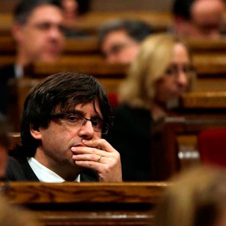 Independentista es investido presidente de Cataluña