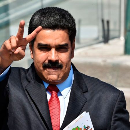 Maduro propone Plan Táctico para combatir crisis económica