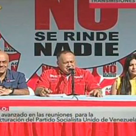 Nueva campaña del Psuv avizora posible revocatorio