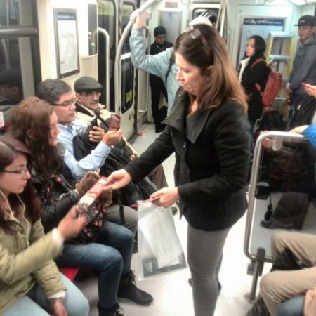 Venezolanos en Chile continuarán este domingo con la campaña . (Cortesía)