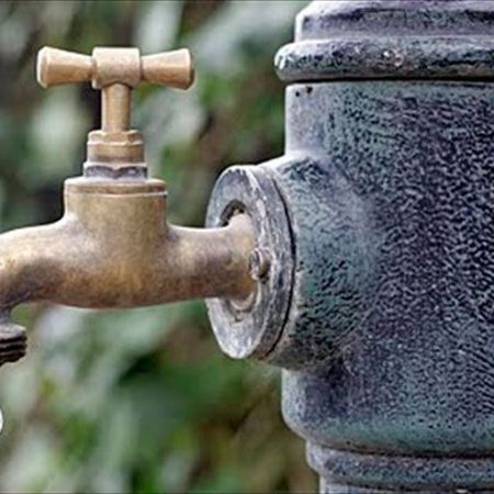 Sectores de Valencia se mantienen aún sin agua
