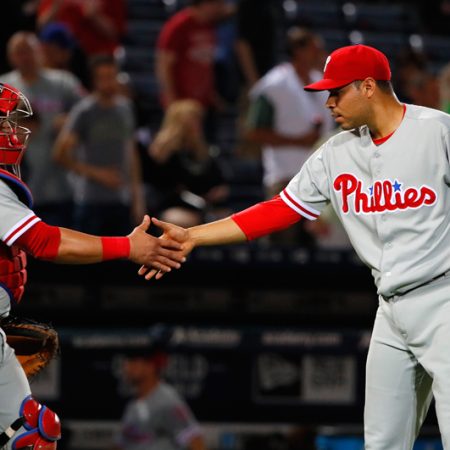 Gómez salvó el 13, Galvis sacó el cuarto y Herrera dio 4 hits