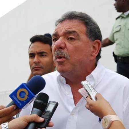 Cocchiola desestimó acusaciones del gobernador Ameliach