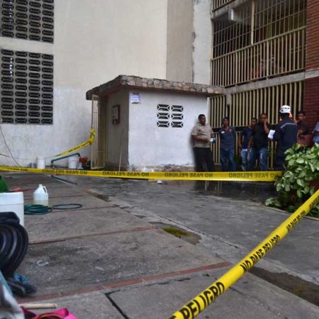 Cinco obreros mueren al quedar asfixiados en un tanque subterráneo