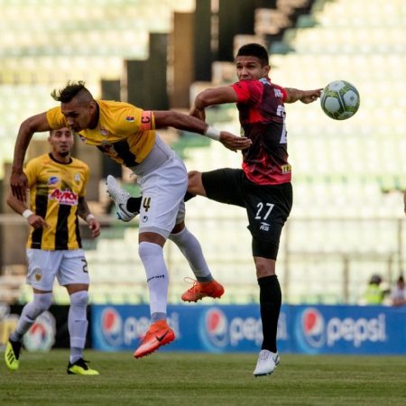 Caracas y Táchira se repartieron los puntos en el clásico del fútbol venezolano/Foto: Prensa Caracas FC