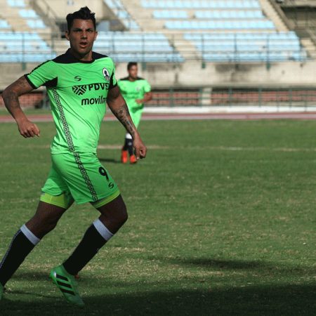 Zamora sigue en lo más alto del Clausura con triunfo ante Llaneros