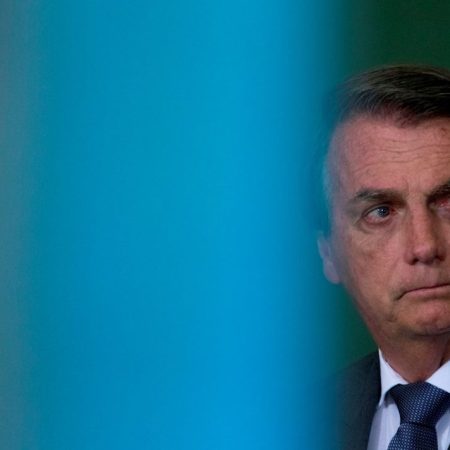 Bolsonaro ante la Justicia y rebrote en Chile, caras de la COVID en América