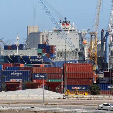 Descargadas 30 mil toneladas métricas de trigo en Puerto Cabello