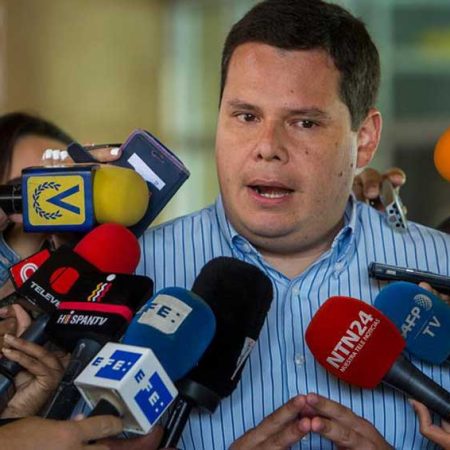 Oposición denuncia plan del Sebin contra Juan Carlos Caldera