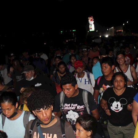 Nueva caravana de migrantes salió del sureste de México con rumbo a EE.UU.