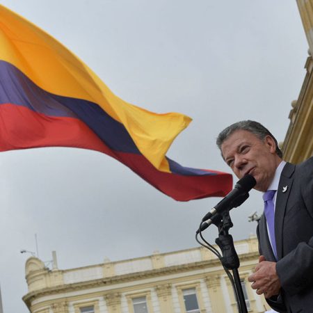 Santos asistirá a misa con sobrevivientes de masacre de Bojayá