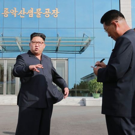 Seúl y Washington inician maniobras navales entre tensión con Pyongyang