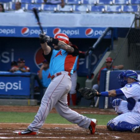 Cardenales propinó tercer revés corrido al Magallanes