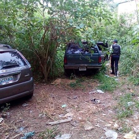 Policía detuvo a “charleros” que robaban con navajas a los pasajeros