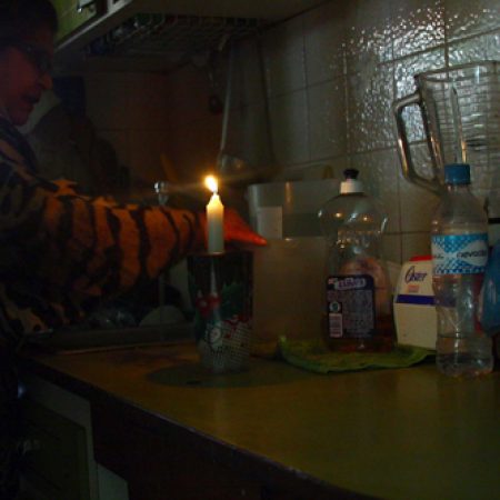 Corpoelec aplica cortes de 8 horas en comunidades de Carabobo