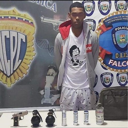 Brandon Enrique Antequera Riera de 19 años de edad, natural de Coro, capturado. (Cortesía)