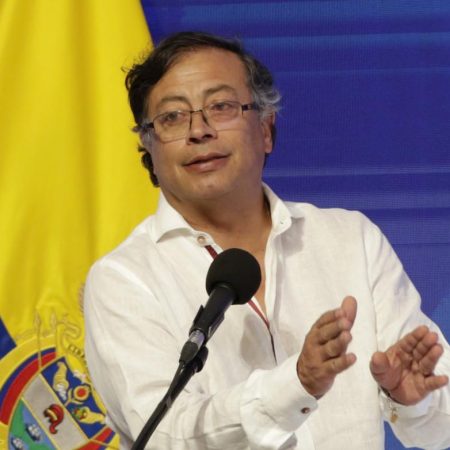 Foro de exiliados de Miami declara persona non grata a Gustavo Petro