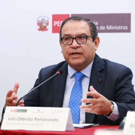 Perú acusa a Boric de "tirar hacia otro país su problema con la migración"