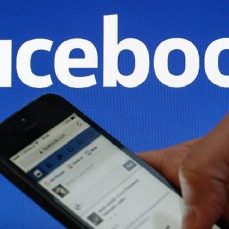 _90878290_facebooktelefono-2019